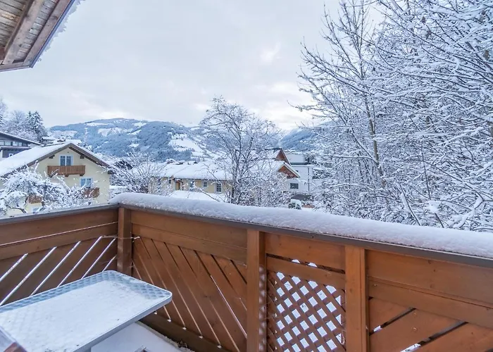 아파트 Schmitten & Cityxpress 1 And 2 *